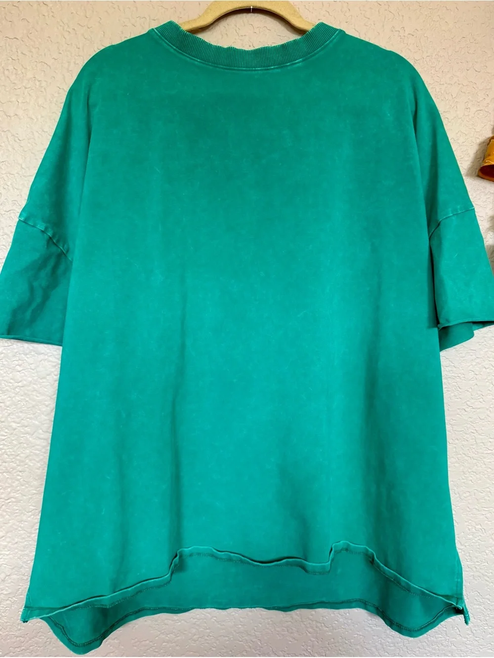 LA BIZ V-NECK TOP & BIKER SHORT MATCHING SET, GREEN, LARGE
